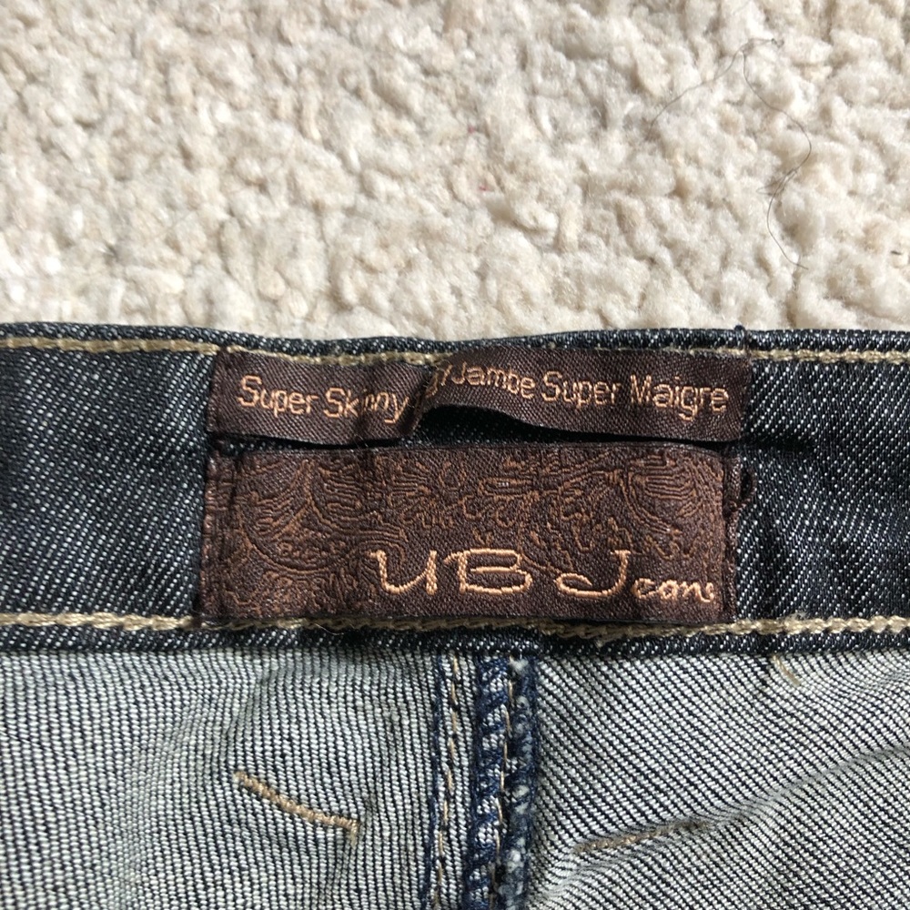 Distressed looking UB Jeans. - Picture 5 of 8